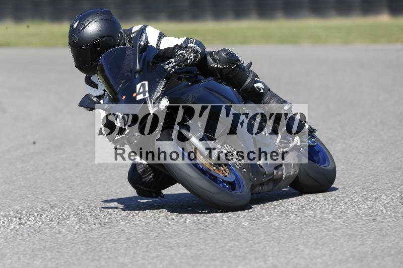 /Archiv-2025/49 26.08.2025 Cornu Master School ADR/rot-rouge/34